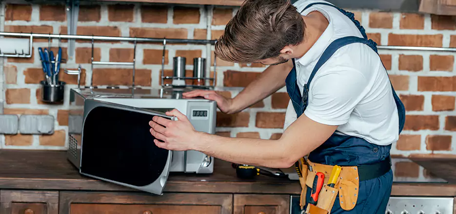 In-Home Microwave Repair in Camp Pendleton